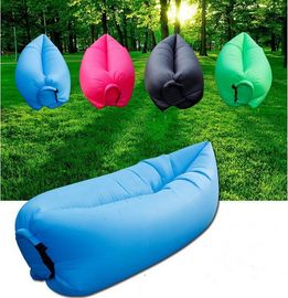 اسباب بازی های بیرون از منزل Inflatable 225 * 85cm Beach Sleeping Bag Lazy Lounge Bed 14 رنگ