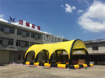 چمدان Inflatable تزیینی زرد سفارشی با استخر، پناهگاه بادوام