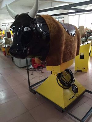 گاو سواری مکانیکی رودئو بادی 5*5 متری تجاری
