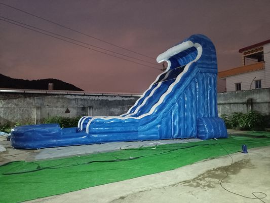 الگوی بازی‌های بادی بیرونی بادی آب شناور اسلاید آبی رنگ برای سرگرمی