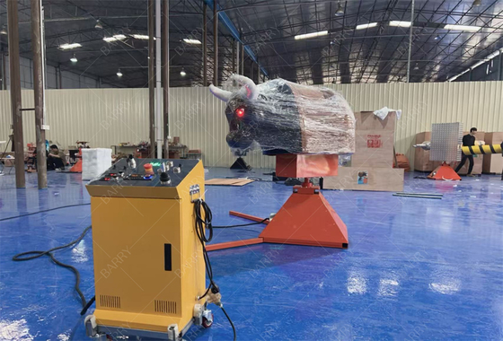 سوار شدن با گاوهای مکانیکی بادکنک تجاری برای رویدادها و مهمانی ها