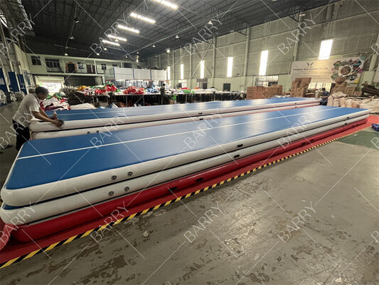 تشک هوائی تراک پرتاب قابل پر کردن تشک های ورزشی 6.6ft 10ft 13ft 16ft 20ft 23ft 26ft تشک های آموزشی 4/8 اینچ