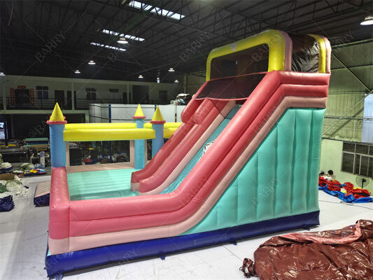 قلعه بادی کلیسایی قابل تنظیم با سرسره و منطقه بازی