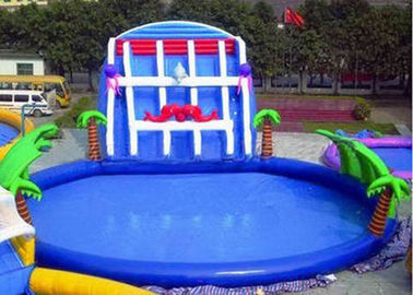 استخرهای شنا تورم درختی با اسلاید، استخرهای شناور بالای زمین